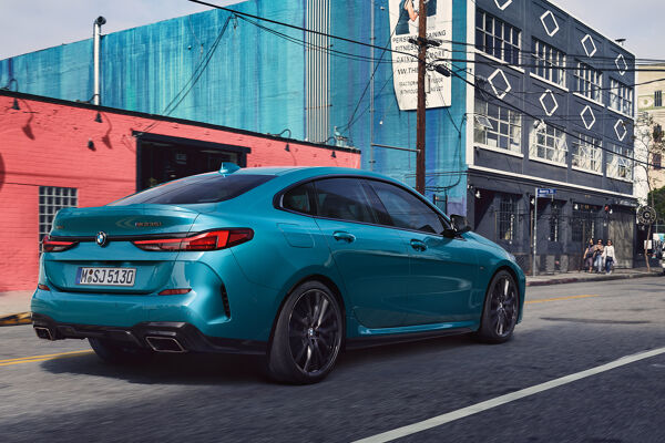 bmw-2-series-gran-coupe-mosaic-gallery-inspire-ag-desktop-04.jpg