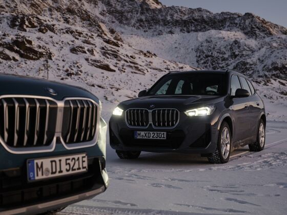 P90488705_lowRes_bmw-ix1-xdrive30-and.jpg